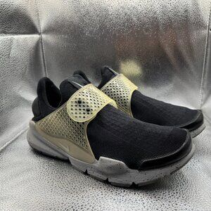 Size 8 Nike Fragment Design x Sock Dart Oreo Black Mens Sneakers 728748-001